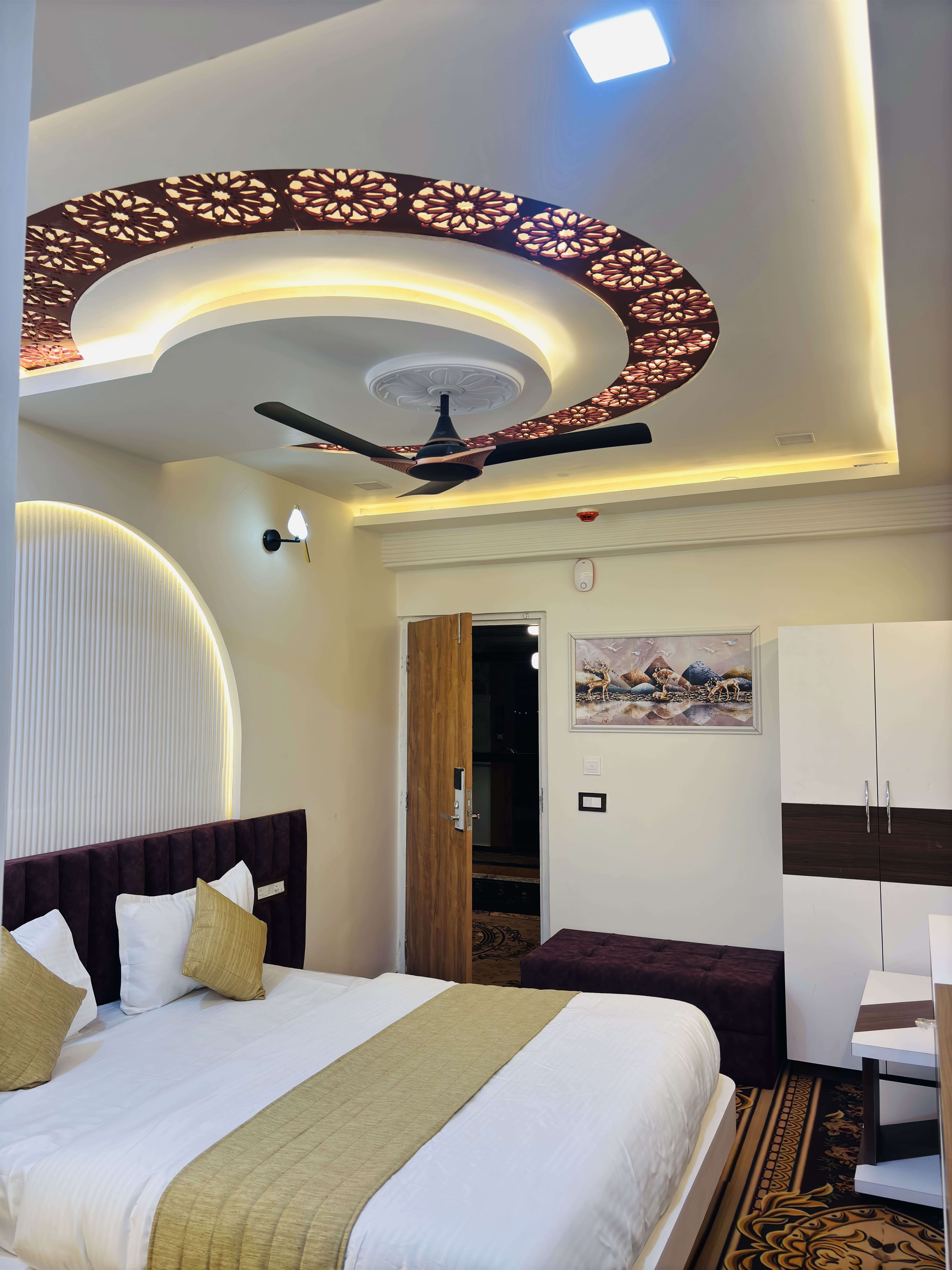 Maharaja Suite