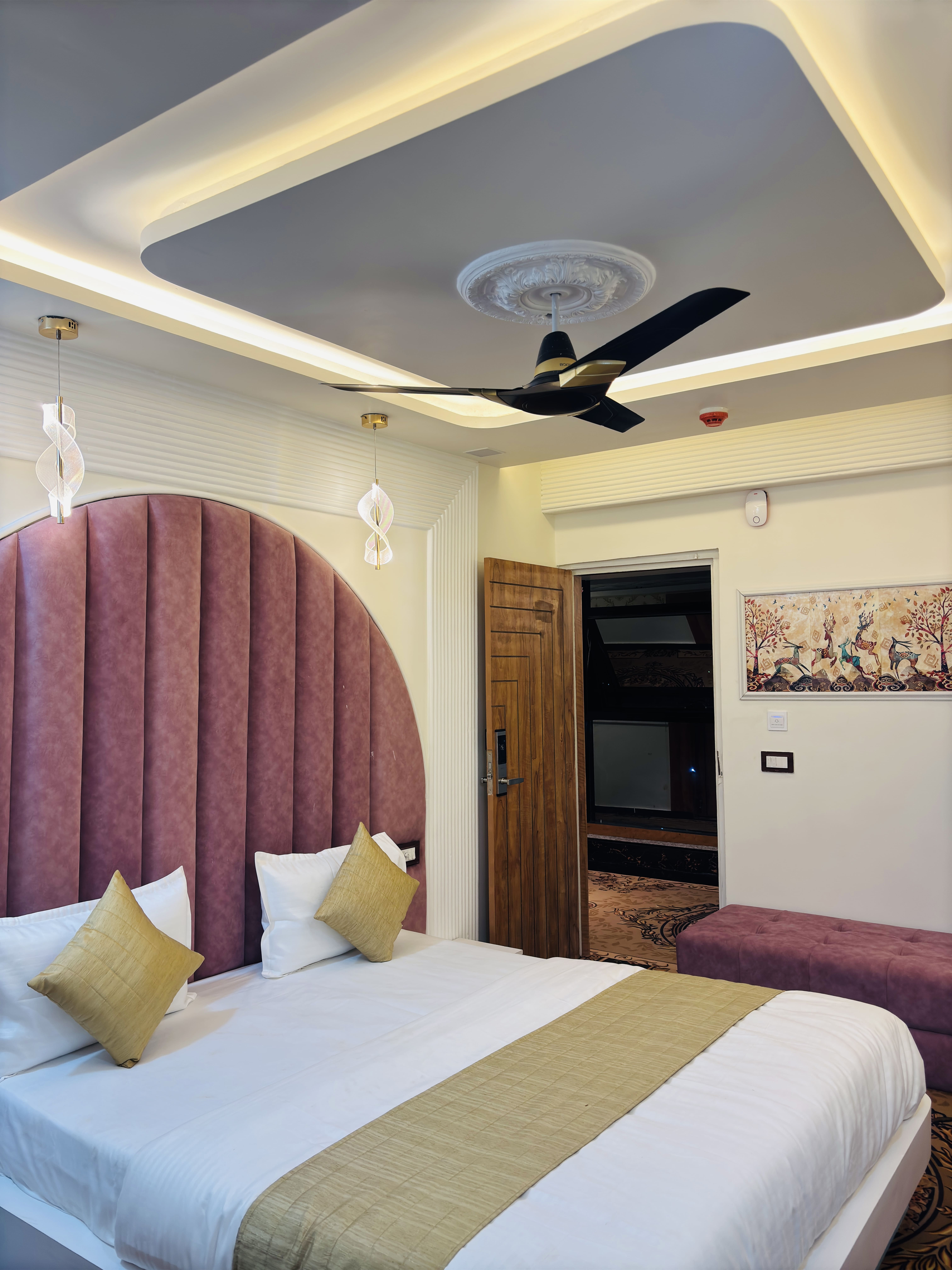 Maharaja Suite
